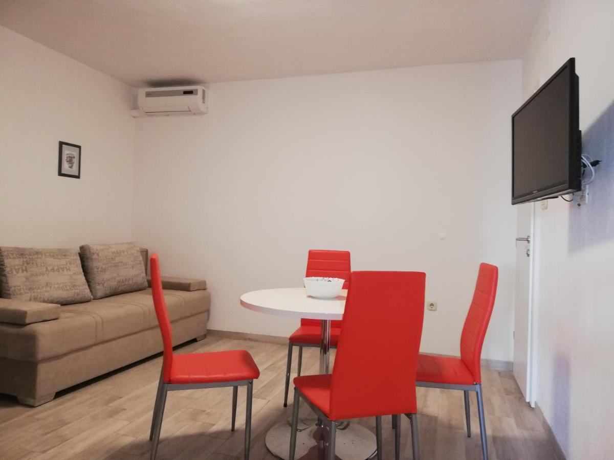 Mitan Apartman Tučepi Exteriör bild
