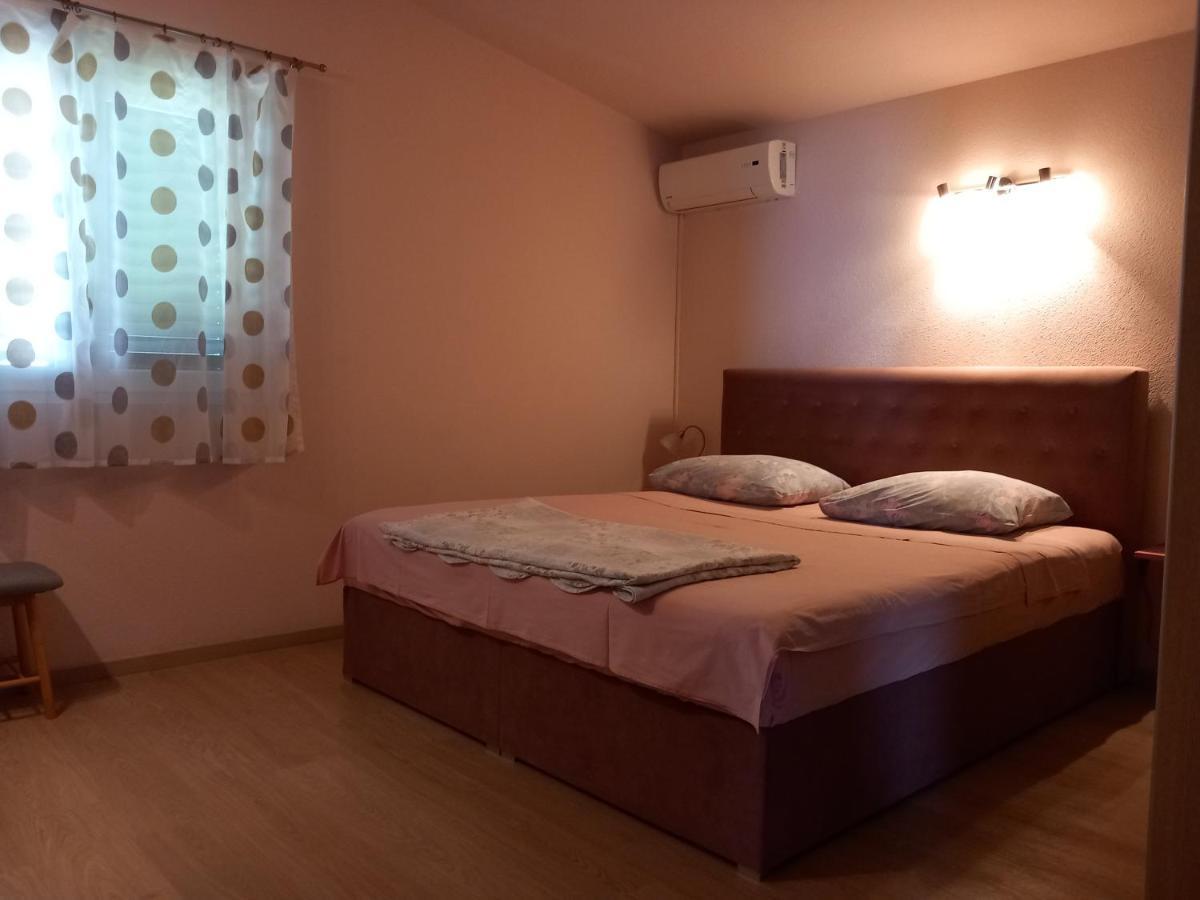 Mitan Apartman Tučepi Exteriör bild