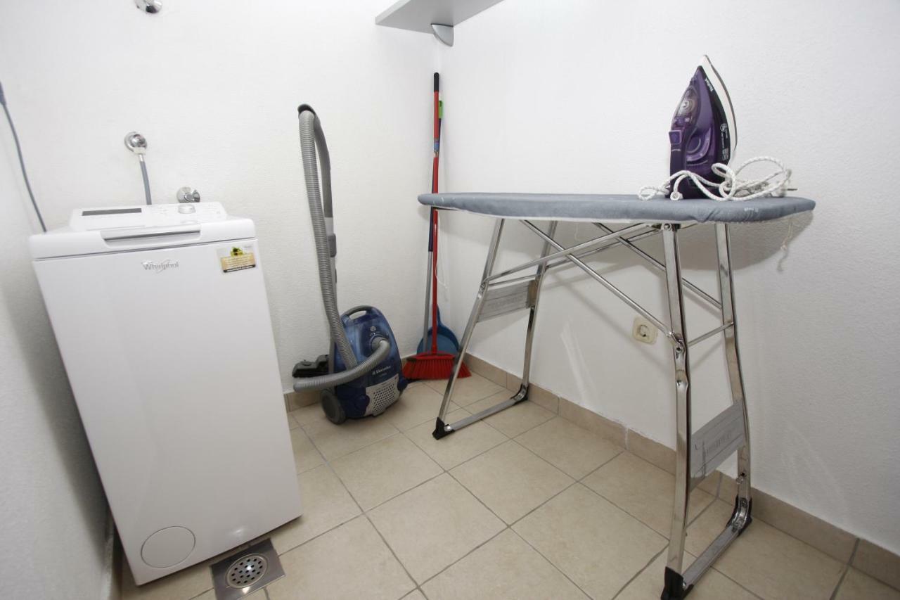 Mitan Apartman Tučepi Exteriör bild